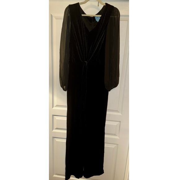 CeCe Black Velvet Tie Front Jumpsuit Size XL New without Tag MSRP $99 SOO - Picture 4 of 7